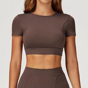 T-shirt de sport de yoga à manches courtes pour femmes en gros personnalisé, col rond, sensation de peau nue, haut de fitness pour la course à pied et l'entraînement - Product Image 1