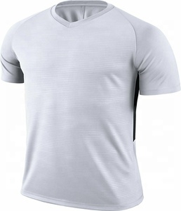 Camiseta deportiva para gimnasio de media manga para hombre, alta calidad, 100% poliéster, cómodo diseño elástico, personalizado, de talla grande, transpirable - Product Image 2