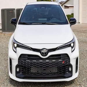 Corolla Turbo R20 2023 d'occasion en excellent état, conduite à gauche, environ 5 900 miles, boîte manuelle 6 vitesses, sièges en cuir, galerie de toit métallique, intérieur clair - Product Image 1