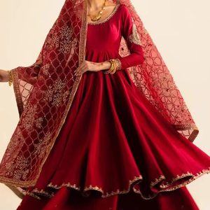 NOUVEAU DESIGNER PEPLUM, LEHENGA & ROBE LOURDE DUPPATA AVEC BELLE DABKA, PIERRE, PERLES DE TRAVAIL POUR LA Fête/MARIAGE = 2024 - Product Image 1