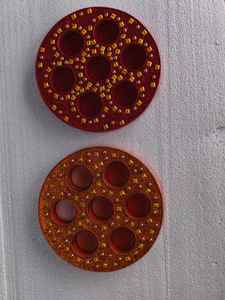 Porte-bougie en bois peint à la main, écologique, avec des perles, pour la décoration de la maison, du temple et du mandir, design traditionnel - Product Image 4