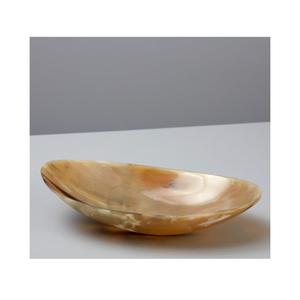 Bol de service en résine unique avec finition élégante brillante adapté aux collations fruits pièce maîtresse ou intérieurs de maison - Product Image 5