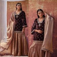 Top en velours élégant de soirée de créateur ensemble Lehenga Palazzo et Dupatta avec belle séquence de broderie pour une tenue de fête