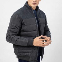Chaqueta Acolchada Negra para Hombre, Cuello Alto, Cierre de Cremallera, Resistente al Viento, Ropa de Invierno, Corte Regular con Bolsillos