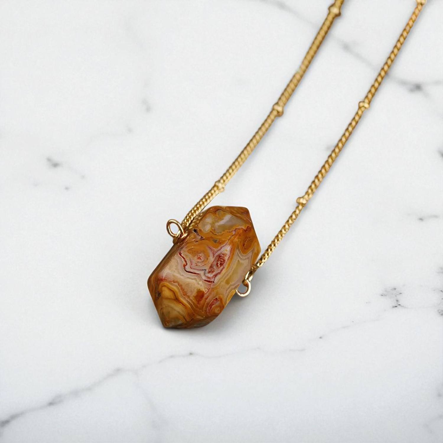 ลูกไม้โมราบ้า