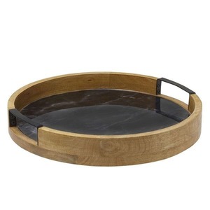 Plateau rond élégant en bois avec base en marbre blanc et poignées en métal, plateau de service décoratif, table à manger, table basse, luxe - Product Image 5