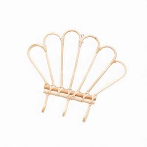 Décoration murale en rotin faite à la main, mignonne et confortable, pour la chambre de bébé, décoration murale de rangement tissée naturellement - Product Image 1