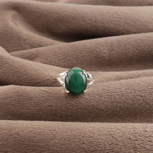 Bague vintage artisanale en malachite, laiton 8x10mm, bijou tendance en pierre naturelle pour cadeau d'anniversaire et pour elle - Product Image 3