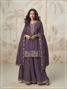 Simar romano con bordado Multi & Zarkhan Work Traje de estilo pakistaní con Sharara para la colección pakistaní - Product Image 2