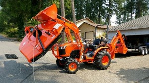 Tractor Agrícola Kubota B2650 Diésel Nuevo y Usado para Cultivo de Suelos, Jardinería y Trabajo Agrícola - Product Image 5