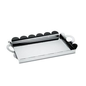 Bandeja de servicio de metal de calidad superior con diseño elegante, Perfecta para servir aperitivos, bebidas y aperitivos durante las fiestas - Product Image 1
