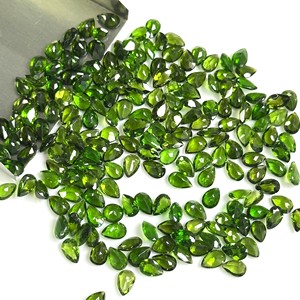 ลูกแพร์ไดออปไซด์สีเขียวธรรมชาติตัดอัญมณีเหลี่ยมเพชรพลอยหลวมสำหรับทำเครื่องประดับขนาด3X5มม. 4x6มม. 5x7มม. 6x8มม. 7x9มม. ซื้อจำนวนมากตอนนี้ - Product Image 2