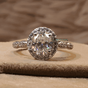 วงแหวนรูปไข่และทรงกลมสำหรับผู้หญิงแหวนหมั้นพร้อมเน้นเสียง - Product Image 4