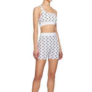 Conjunto de ropa deportiva con estampado de Luna Cuello cuadrado Correa cruzada Sujetador deportivo y pantalones cortos de motorista para ropa de yoga para mujer - Product Image 3