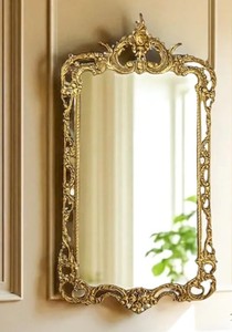 Cadre de miroir mural en bronze doré, style antique, orné de motifs floraux - Product Image 3