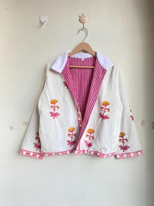 Chaqueta con estampado de bloques de terciopelo, chaqueta con estampado Floral, abrigo de invierno con diseño de Cachemira, regalo festivo de Navidad, prendas de vestir informales en capas - Product Image 4