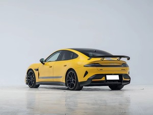 2024 per Xiao Mi SU7 Max Ultra 630km AWD con Sistema in Inglese Utilizzabile in Tutto il <span class=keywords><strong>Mondo</strong></span> - Product Image 4