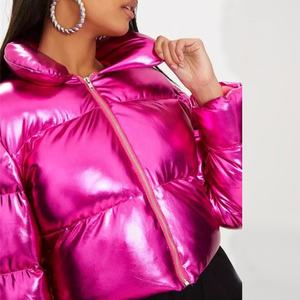 Nouvelle conception, vente en gros de vestes matelassées courtes, grandes tailles, manches longues, vêtements d'hiver, en peau de mouton, imperméables, réversibles, logo brodé - Product Image 2