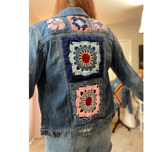 Manteau en jean à manches longues Vêtements d'extérieur Veste en jean à prix de gros Veste en jean pour femme avec taille et logo personnalisés - Product Image 4