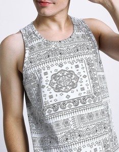 Débardeur léger personnalisé par sublimation, usine OEM, marque privée, streetwear décontracté, séchage rapide, respirant, doux, 100% polyester - Product Image 4