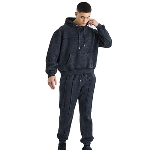 ชุดวิ่งออกกำลังกายสำหรับผู้ชายชุดวอร์มผ้าฝ้ายโพลีเอสเตอร์แบบปรับแต่งโลโก้ได้ - Product Image 1