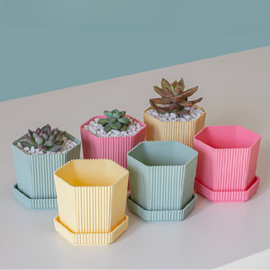 กระถางดอกไม้พลาสติก PP ดีไซน์ทันสมัยทรงหกเหลี่ยมสีเรียบง่ายสำหรับปลูกในสวนหน้าต่างและพื้น - Product Image 6