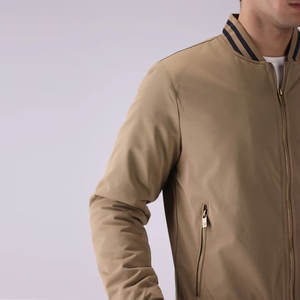 แจ็คเก็ตผ้าแคนวาสพิมพ์โลโก้ตามสั่งแบบใหม่ ไซส์ใหญ่ ขายส่ง ผลิตตามสั่ง ระบายอากาศได้ดี กันลม สไตล์ไฮสตรีท - Product Image 3