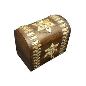 2025 nueva llegada elegante aspecto antiguo hecho a mano con incrustaciones de madera de acacia y Caja con bisagras de latón para botella de Perfume o joyero - Product Image 1