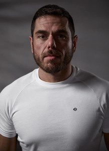 เสื้อยืดแขนแร็กแลนแบบกำหนดเองไซส์ใหญ่พิเศษเสื้อยืดฟิตเนสเข้ารูปผ้าฝ้าย100% กำหนดเองได้สีเรียบหรูเหมาะสำหรับใส่ออกกำลังกายในยิม - Product Image 2