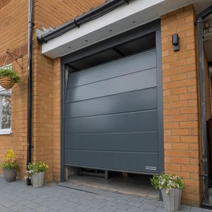 <span class=keywords><strong>Porte</strong></span> <span class=keywords><strong>de</strong></span> <span class=keywords><strong>garage</strong></span> <span class=keywords><strong>sectionnelle</strong></span> en acier estampé haut <span class=keywords><strong>de</strong></span> gamme <span class=keywords><strong>Hormann</strong></span> Factory, automatique, imperméable, pour maison et résidence - Product Image 5
