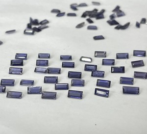 หินอิโอไลต์ธรรมชาติทรงเหลี่ยมตัดขนาด2.5x5มม. ตัดเหลี่ยมเพชรพลอย iolite หลวม - Product Image 2