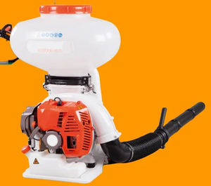 Tracteur agricole compact à deux roues, robuste et durable, conçu pour le travail du sol, le labour et la semence. - Product Image 1