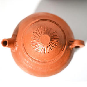 Bouilloire de filtre à eau en céramique terre cuite personnalisée faite à la main cruche de stockage d'eau en argile rouge classique pichet en terre cuite rouge classique - Product Image 4