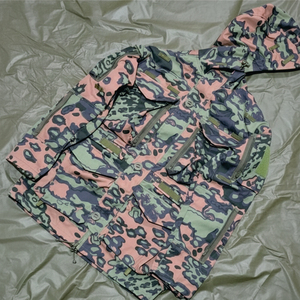 Chaqueta de Caza de Invierno para Hombre Kelvin Personalizada, Chaqueta de Plumón Impermeable de Camuflaje de Tejido Softshell para Deportes al Aire Libre - Product Image 4