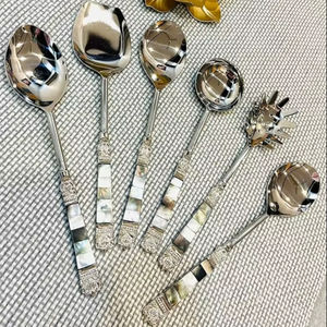 AALIYAN IMPEX-Cuchara de cobre hecha a mano, utensilio de cocina asequible para servir y comer a diario - Product Image 1