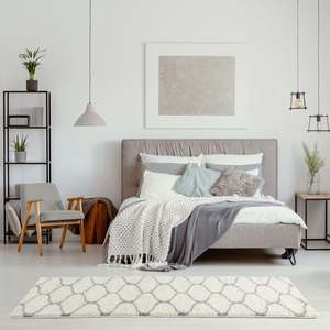 Alfombra Peluda Marroquí Color Marfil, Juego de 600 Alfombras Peludas Elegantes y Lujosas - Product Image 4