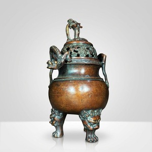 เตาเผากำยานทองเหลืองขนาดเล็ก ดีไซน์ย้อนยุค สำหรับใช้ในบ้าน ตกแต่งบ้าน และใช้ในพิธีกรรมทางศาสนา - Product Image 2