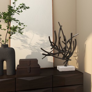 Objet de table élégant de haute qualité Pièce décorative de designer unique ajoutant une déclaration artistique contemporaine à n'importe quelle pièce - Product Image 4