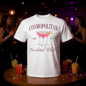 T-Shirt di Lusso per Addio al Nubilato con Stampa Cosmopolitan Cocktail Club Girl - T-Shirt Promozionale Premium - Product Image 3
