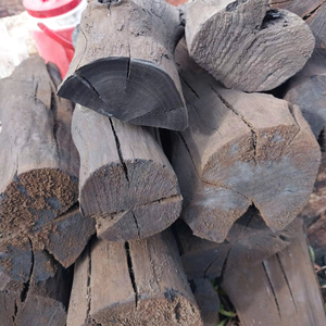 Bâton de charbon de bois dur Mangrove du Vietnam avec du charbon de bois de mangrove de qualité constante - Product Image 1