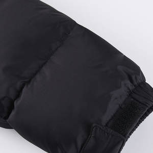 Veste matelassée en toile brodée pour homme sur mesure, noire, lourde, isolée, finition mate, chaude, parka d'extérieur, fabrication OEM - Product Image 6