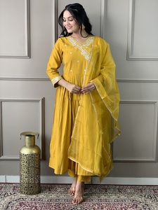 Trending Celebrity Style Viscose Chanderi <b>Fabric</b> Kurti Pant With Embroidered Original Organza <b>Fabric</b> Dupatta At Best Price - Product Image 2