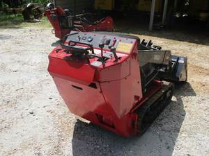 2015 Toro Dingo TX525 Skid Steer Loader Moteur Kubota compact pour les tâches lourdes - Product Image 3