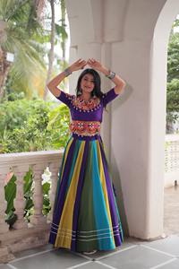 คอลเลกชั่น navratri Roman กับ Gota patti และ gamthi ผู้ผลิต lehenga choli จาก surat ในอัตราที่ต่ำที่สุด - Product Image 4