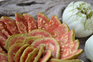 บรรจุภัณฑ์ฝรั่งอบแห้งผลไม้เมืองร้อนรสหวานรสหวานโปรตีนเข้มข้นรสเปรี้ยวอ่อนจัดส่งรวดเร็วจากเวียดนาม - Product Image 3