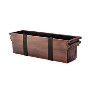 Macetero de Diseño Metálico Antiguo con Acabado en Tono Cobre Antiguo, Belleza Duradera y Lujosa para la Decoración de tu Jardín o Balcón - Product Image 4