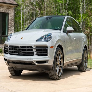 Porsche Cayenne E-Hybrid Coupé Platinum Edition 2023, la plus cool - Product Image 1