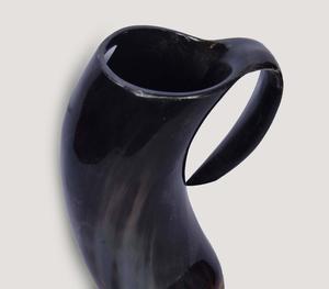 Vase à boire authentique en corne de bœuf naturelle avec étui de transport en cuir noir de qualité supérieure et bandoulière réglable décorative - Product Image 2