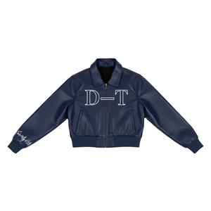 เสื้อแจ็คเก็ตครอปทรงบอมเบอร์ปักลายตัวอักษรกรีกแบบ Delta Sigma Theta สำหรับทุกเพศ พร้อมซิป - Product Image 5