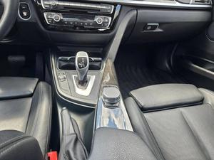 BMW Serie 3 330i Sedán Automático 2018 Más Vendido - Product Image 6